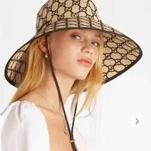 Gucci | Accessories | Original Gucci Straw Sun Hat | Poshmark display picture 1